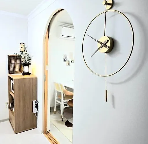 Apartment Healing & Romang House