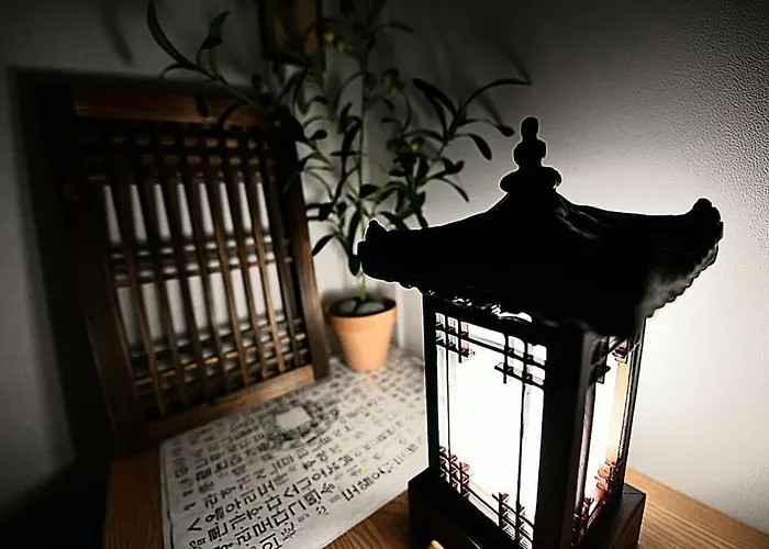 Apartment Healing & Romang House *